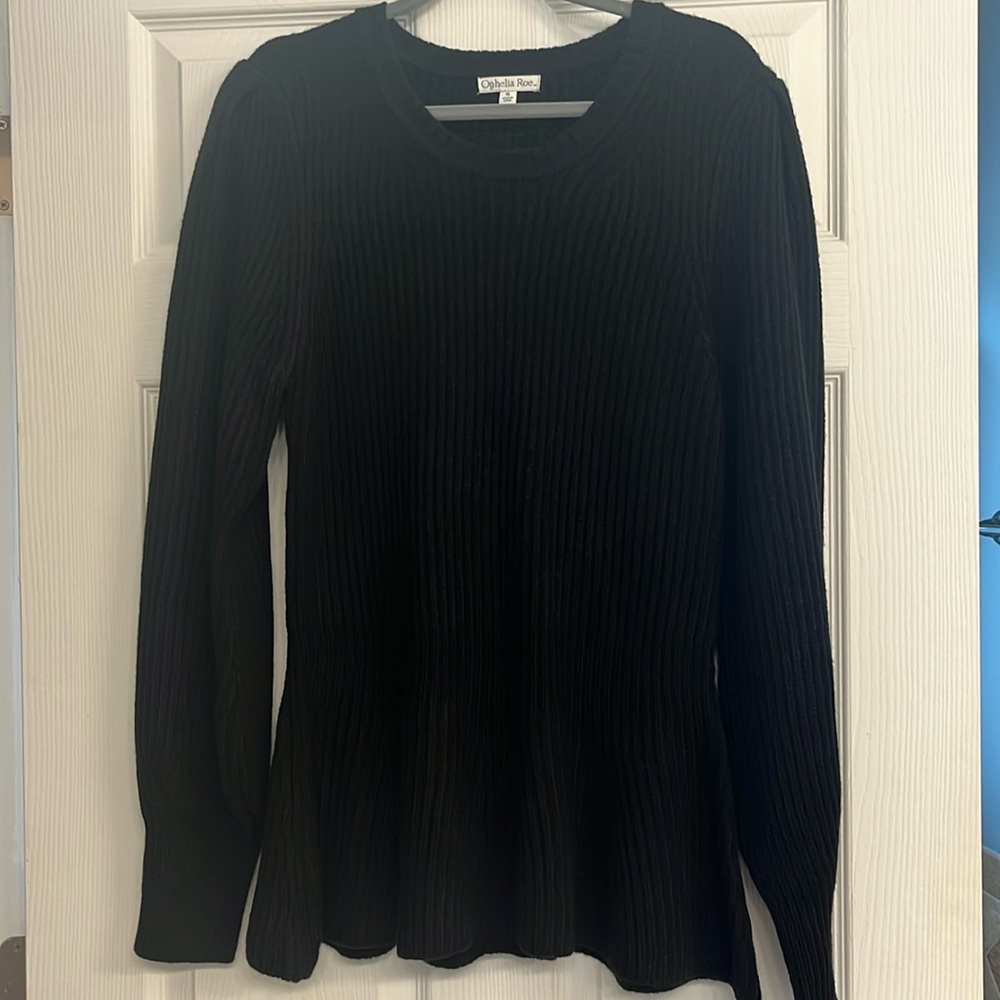 Ophelia Roe Sweater. Fitted at waist and flare bottom. Size XL. NWT